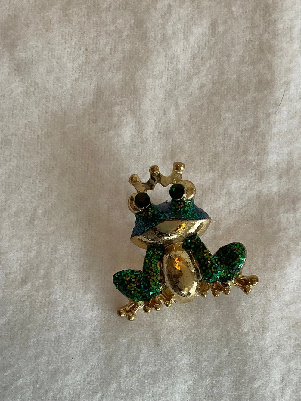 Assorted Fashion Brooches